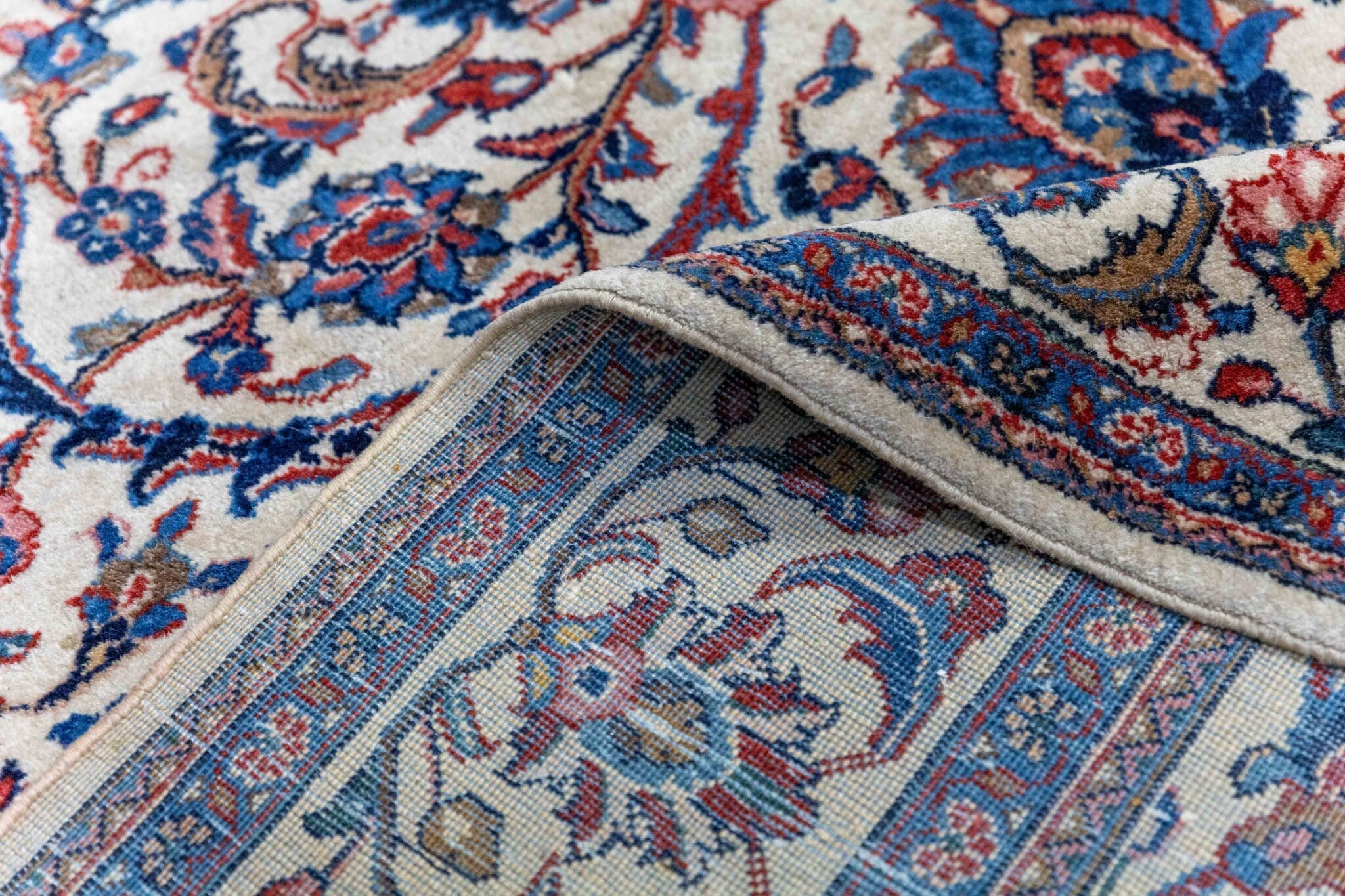 Perserteppich Sarough 319 x 227 cm handgeknüpft (Verkauft)