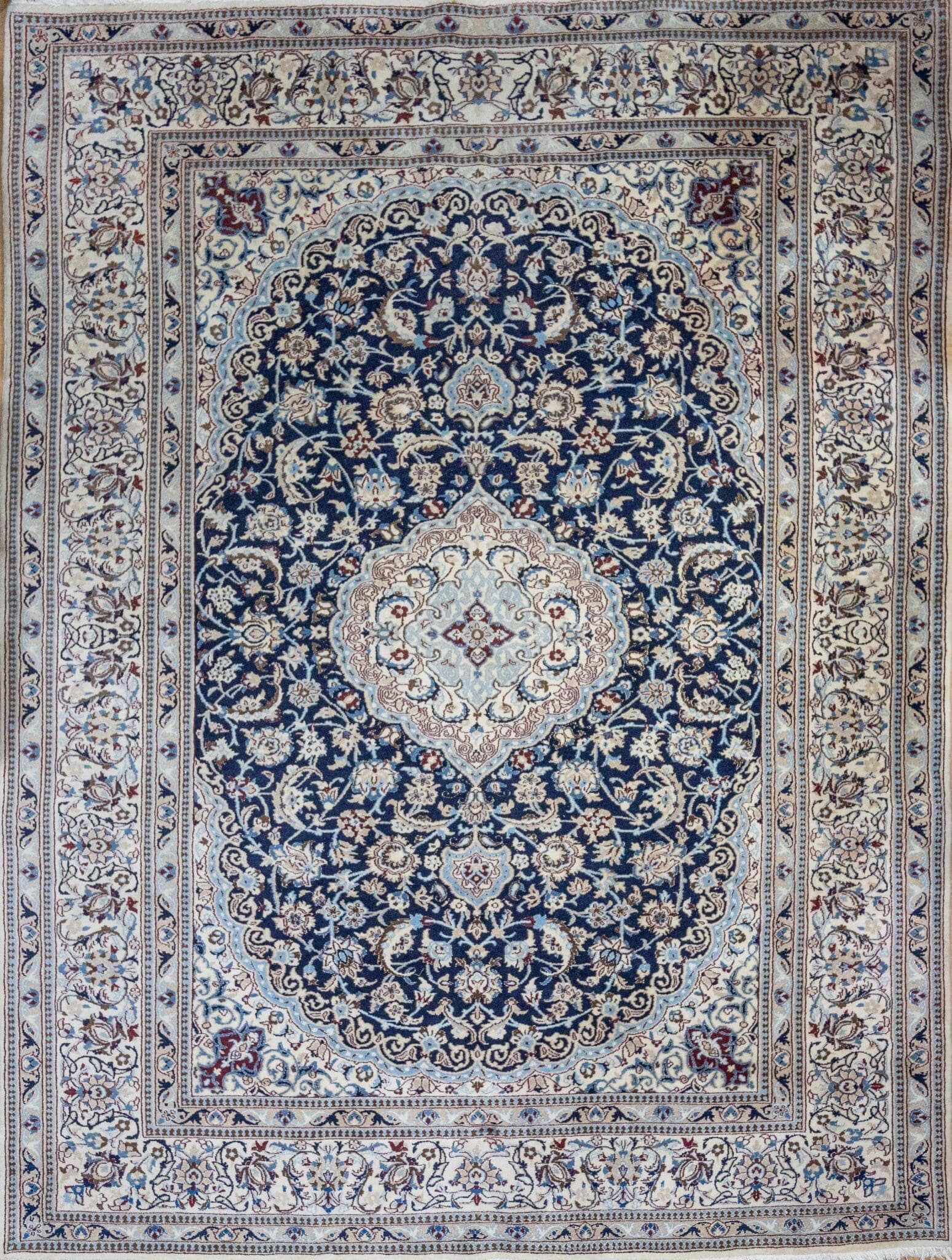 Perserteppich Nain 349x246 cm Wolle handgeknüpft