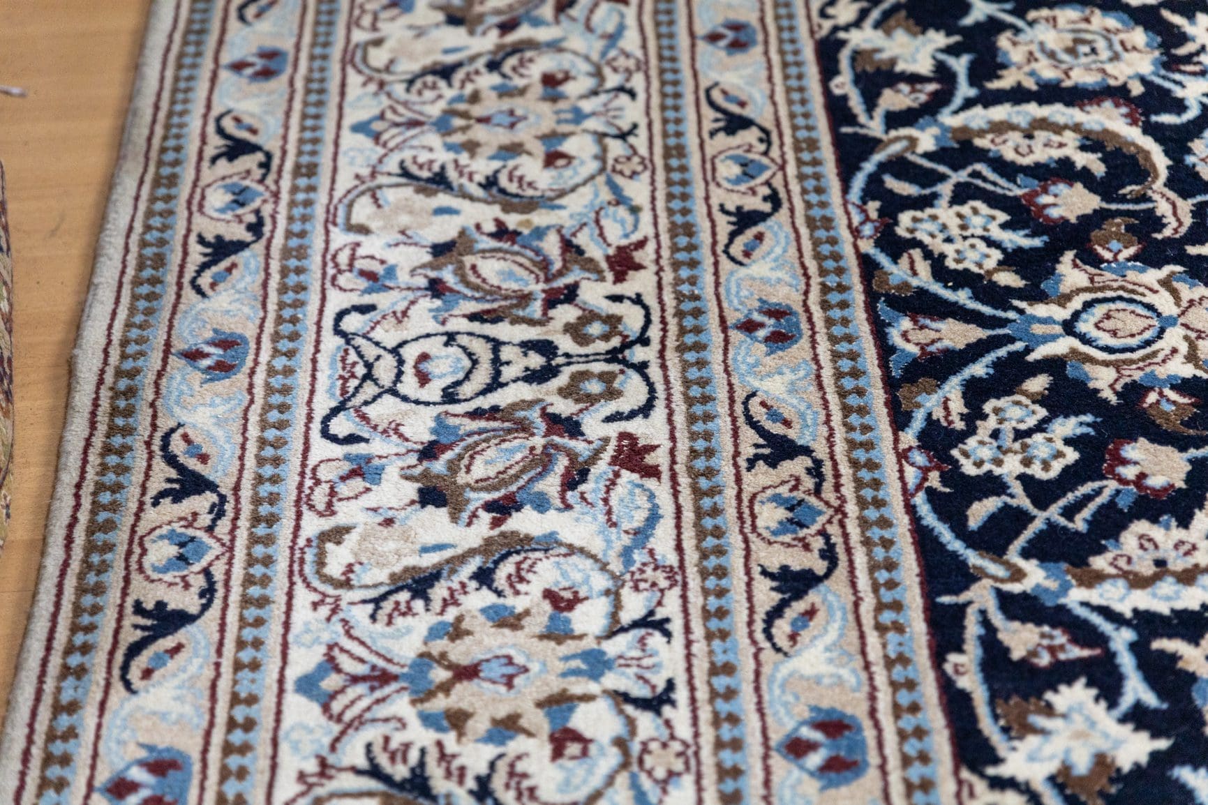 Perserteppich Nain 349x246 cm Wolle handgeknüpft