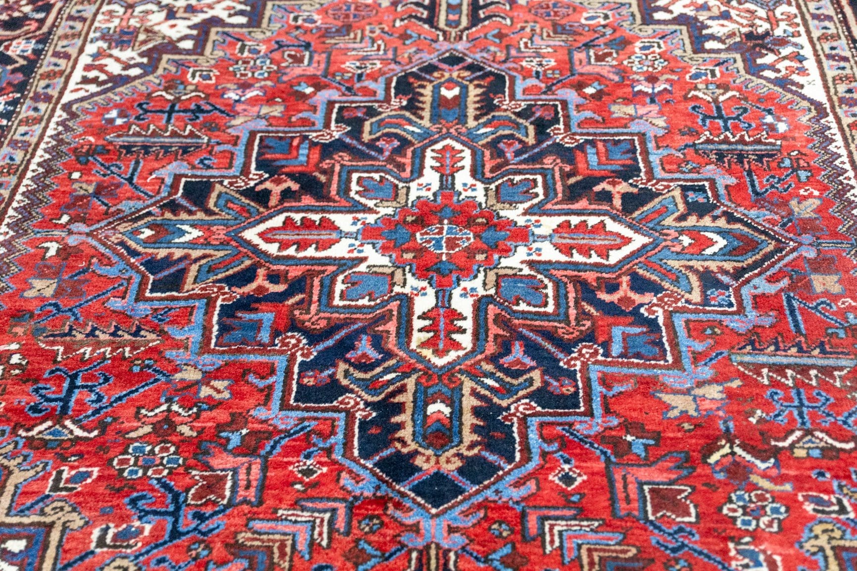 Perserteppich Heriz 301x216 cm Wolle handgeknüpft