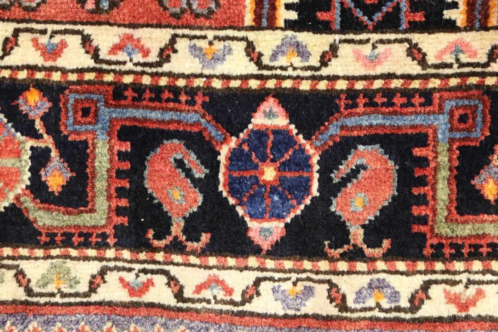 Perserteppich Tuyserkan 205 x 140 cm Schurwolle handgeknüpft