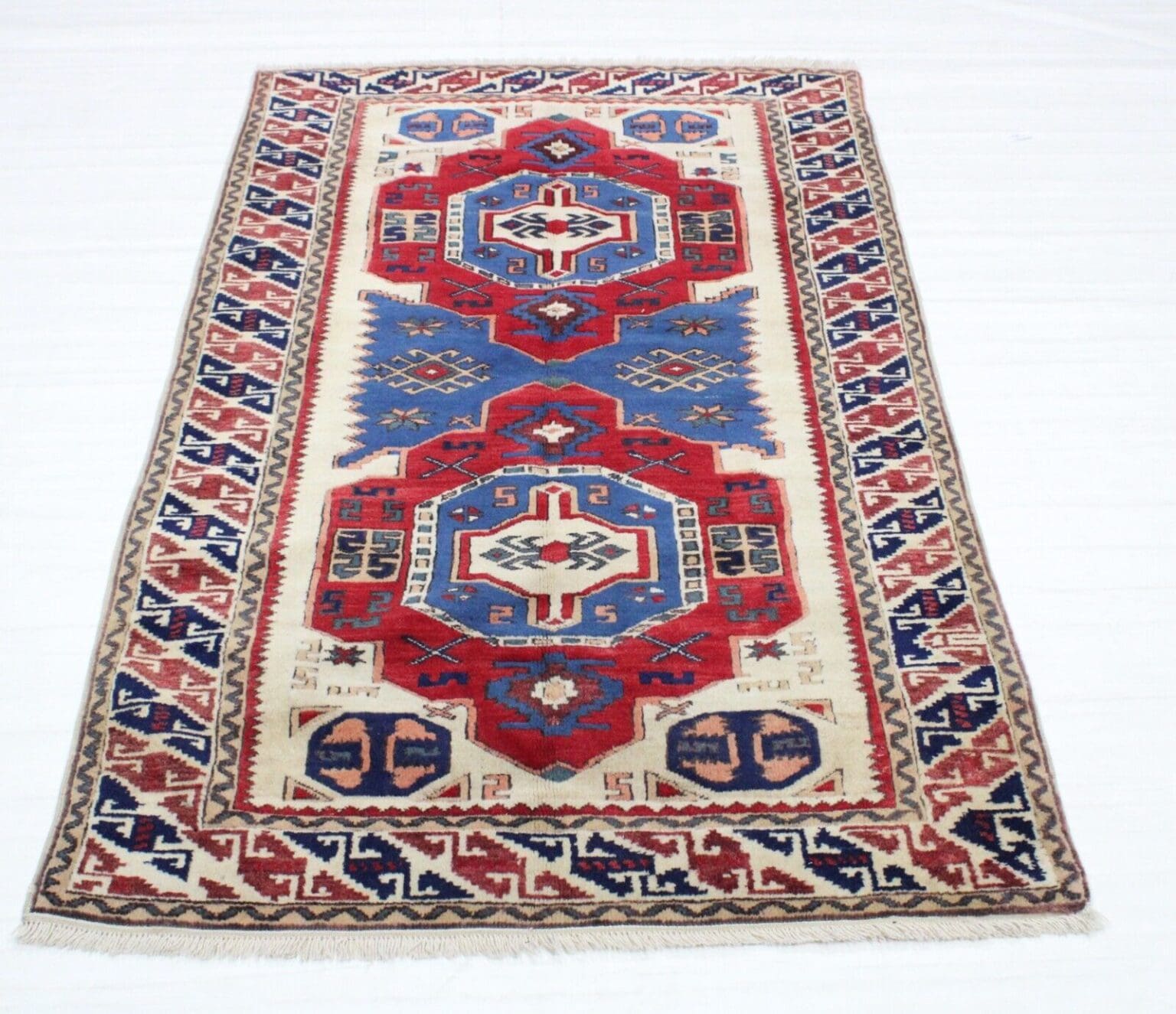 Orientteppich Kazak 184 x 122 cm Wolle handgeknüpft