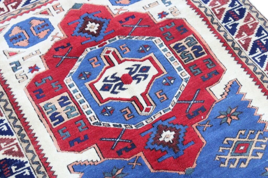 Orientteppich Kazak 184 x 122 cm Wolle handgeknüpft