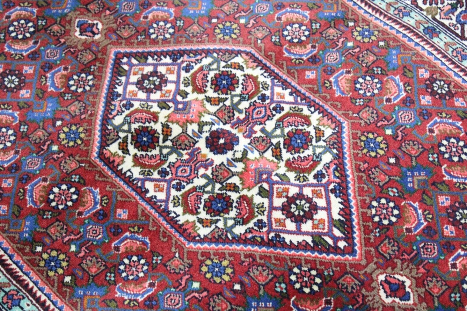 Perserteppich Shiraz 184 x 122 cm Wolle handgeknüpft