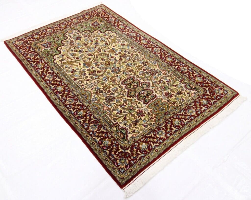 Perserteppich Ghom 184 x 122 cm Seide handgeknüpft