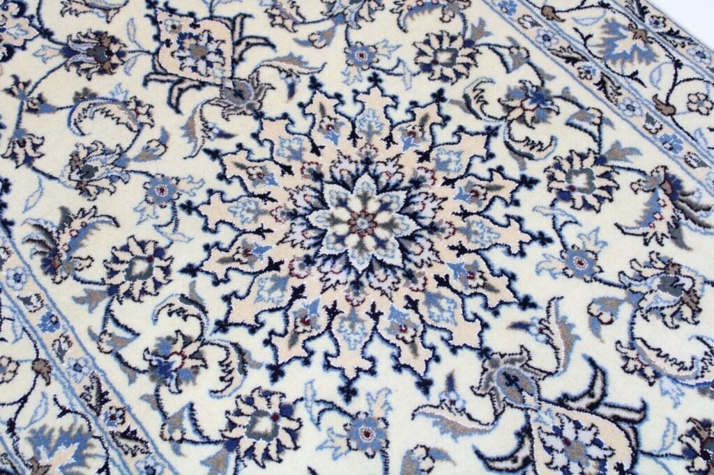 Perserteppich Nain 215 x 119 cm Wolle handgeknüpft