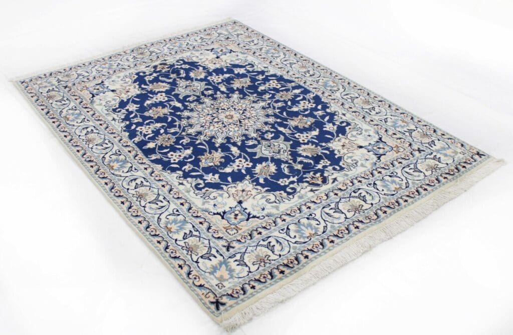 Perserteppich Nain 191 x 143 cm Wolle handgeknüpft