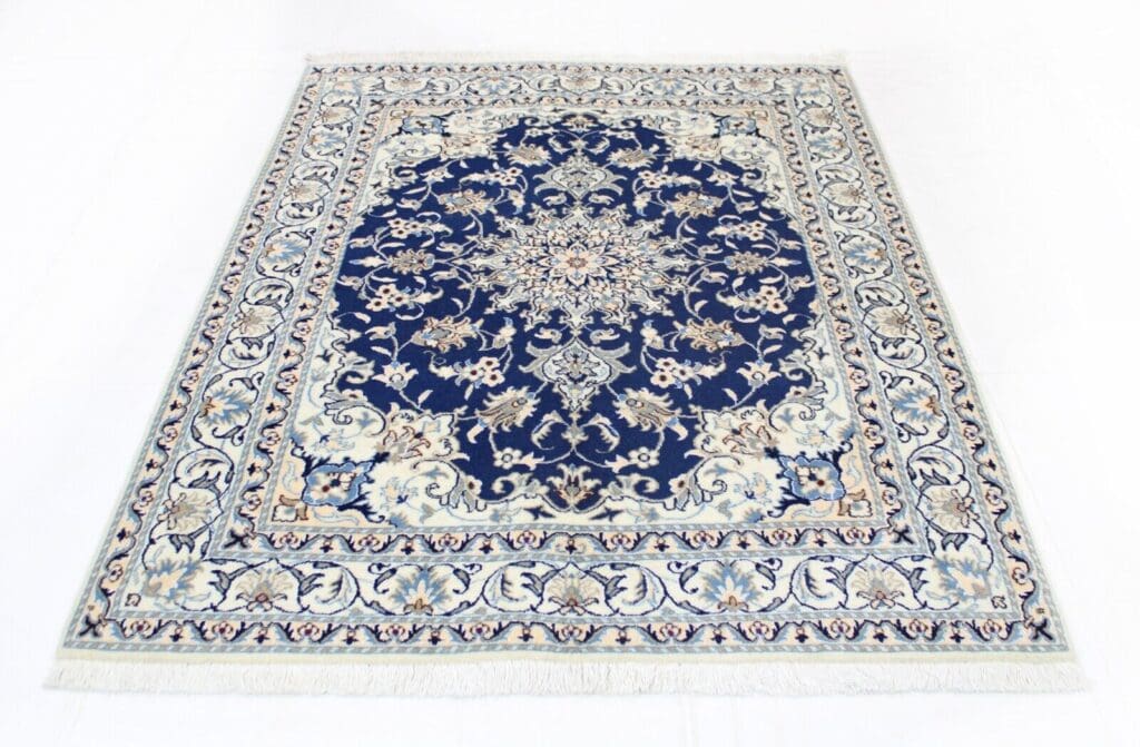 Perserteppich Nain 191 x 143 cm Wolle handgeknüpft