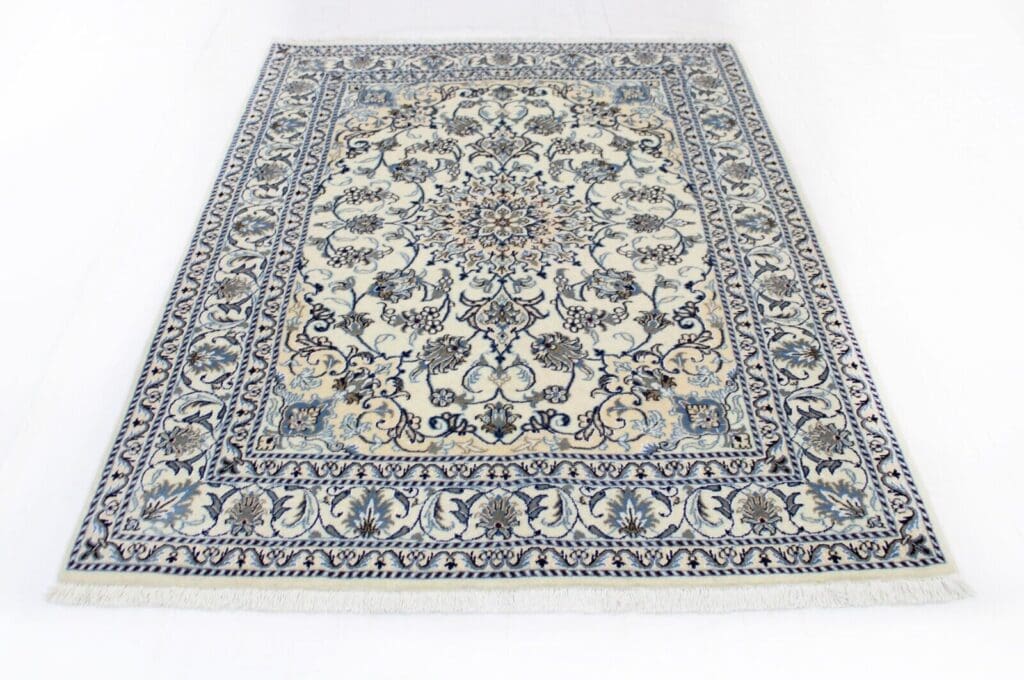 Perserteppich Nain Kaschmir 207 x 145 cm handgeknupft