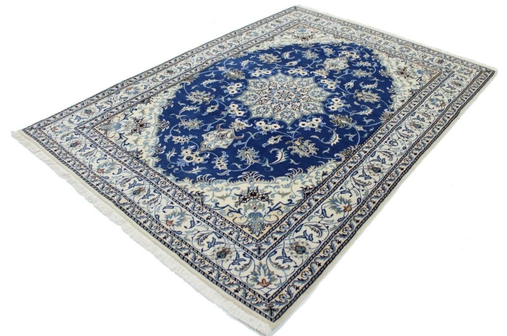 Perserteppich Nain 237 x 170 cm Wolle handgeknupft