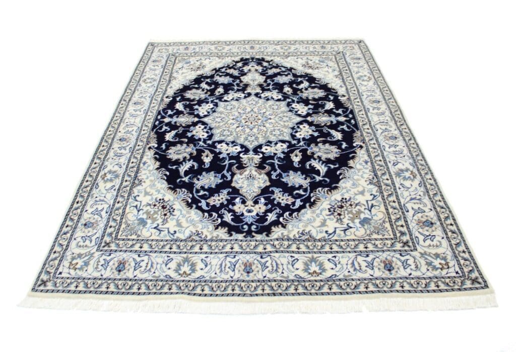 Perserteppich Nain 240 x 169 cm Wolle handgeknüpft