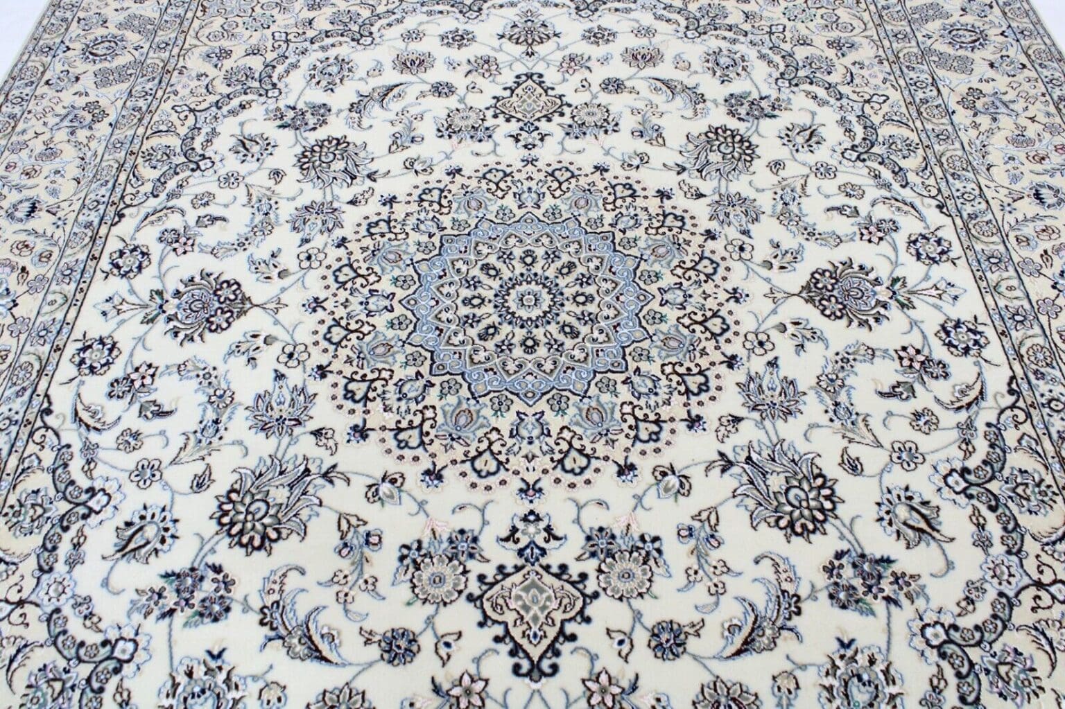 Perserteppich Nain 9La 300 x 244 cm Wolle handgeknüpft