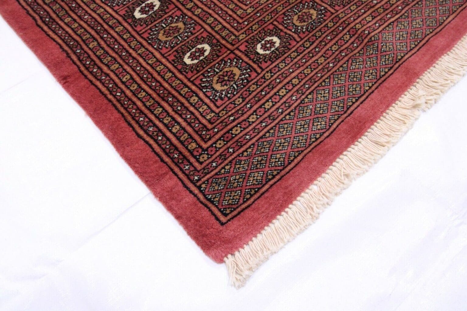 original-pakistan-perserteppich-buchara-302x220-cm-handgeknupft-4 Orientteppich Buchara 302 x 220 cm Wolle handgeknüpft