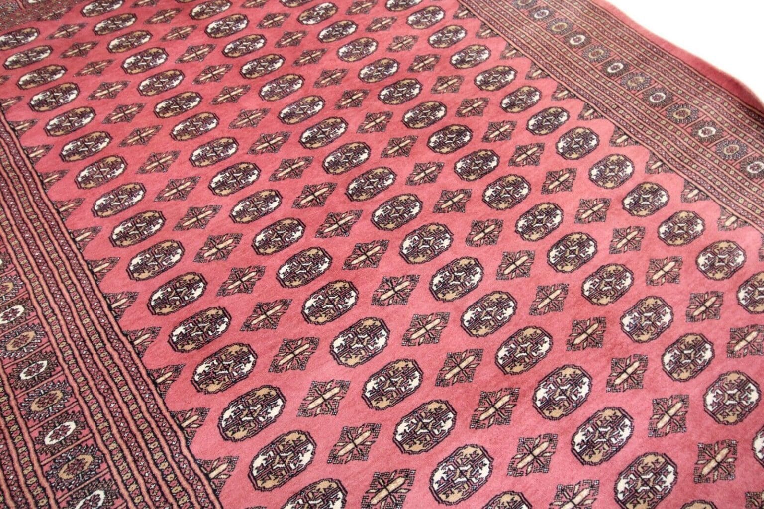 original-pakistan-perserteppich-buchara-302x220-cm-handgeknupft-5 Orientteppich Buchara 302 x 220 cm Wolle handgeknüpft
