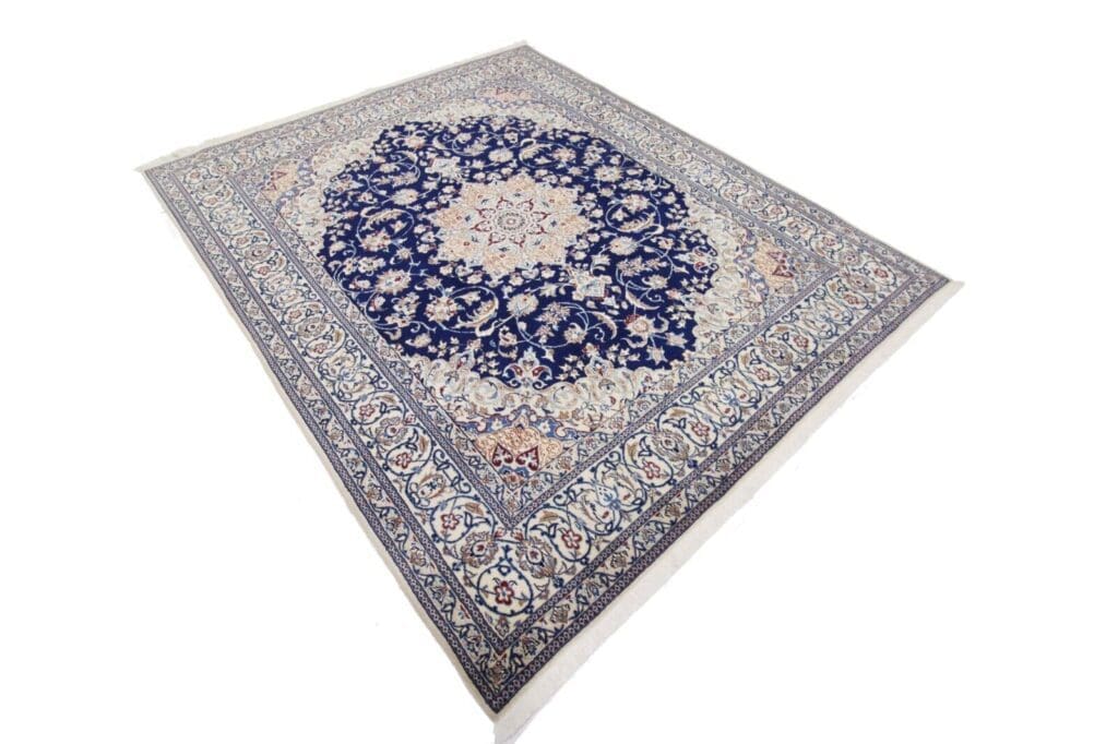Perserteppich Nain 245 x 195 cm Wolle handgeknüpft