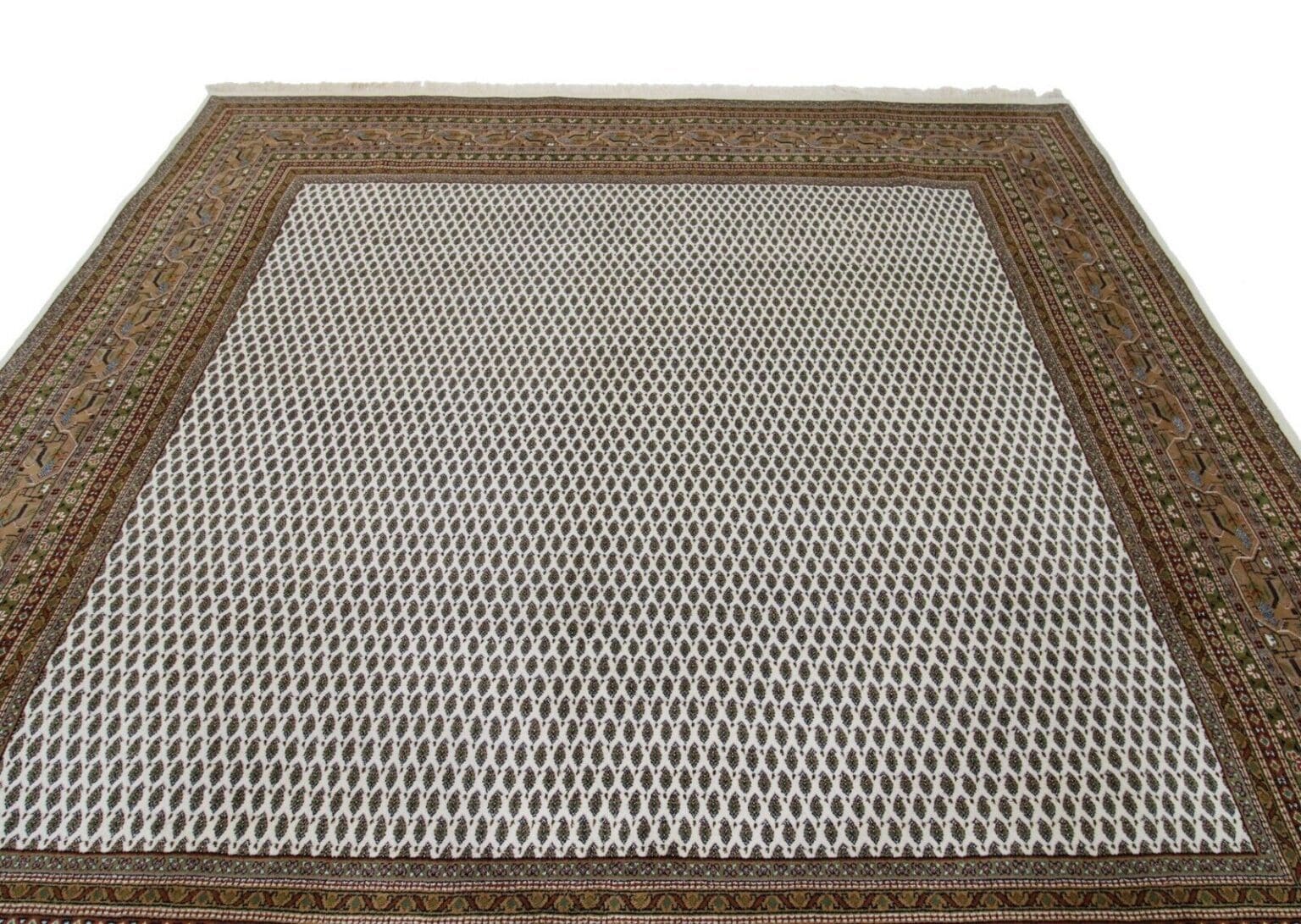 Orientteppich Sarough 302 x 298 cm Wolle handgeknüpft