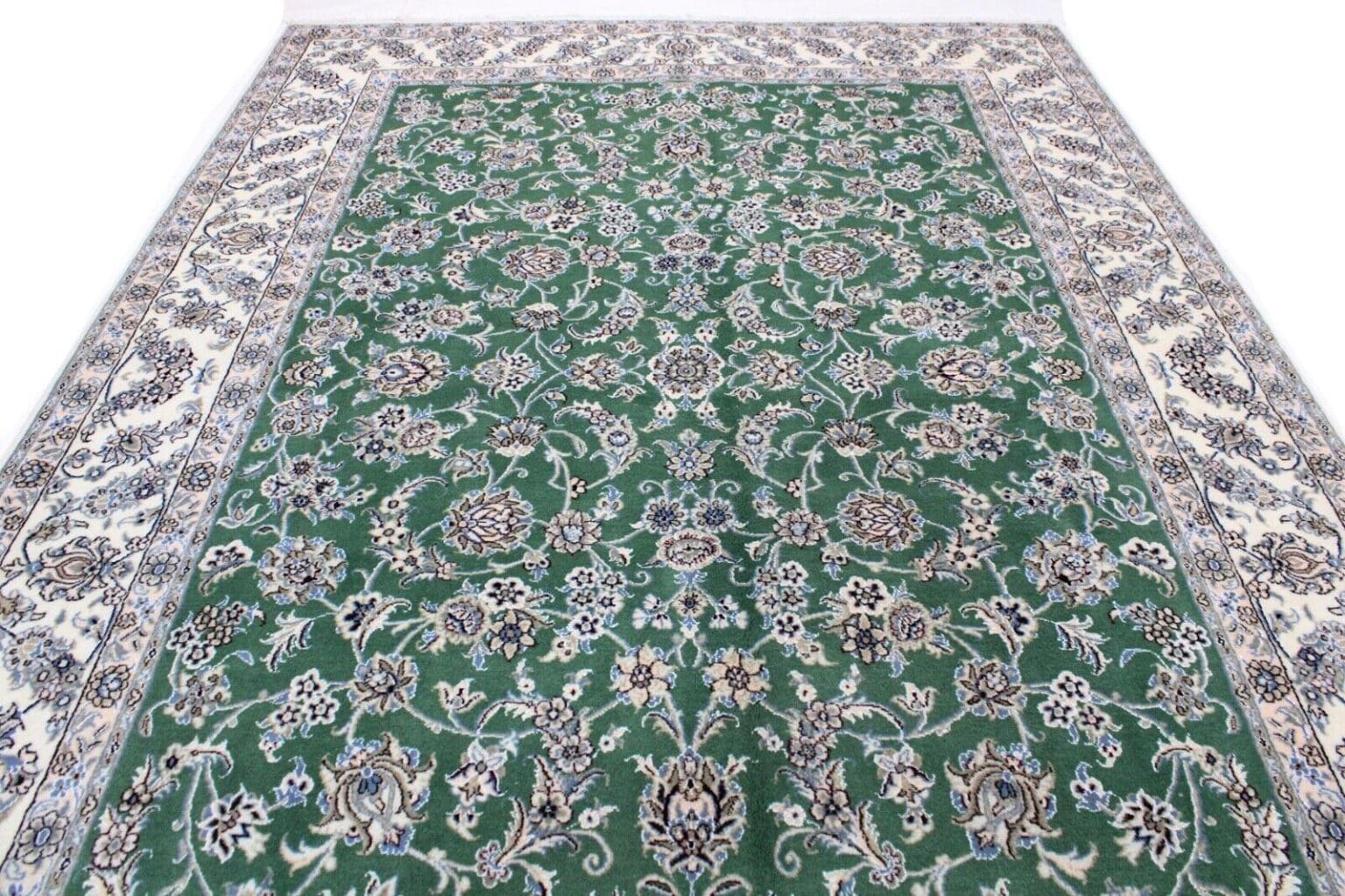 Perserteppich Nain 360x245 cm Wolle handgeknüpft