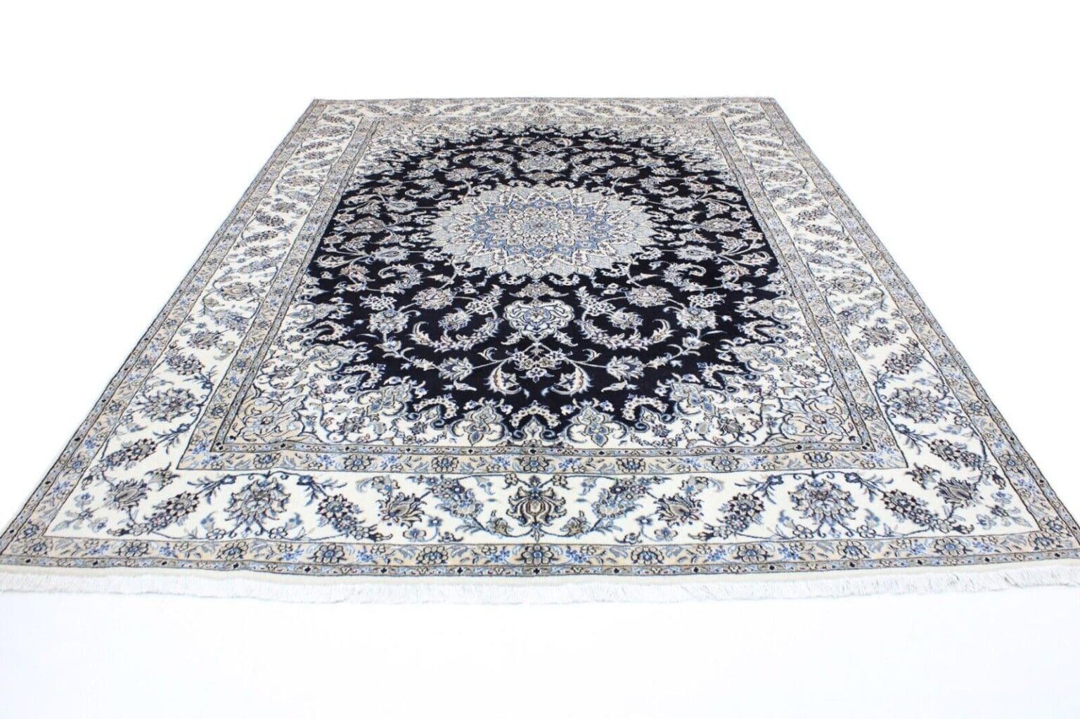Perserteppich Nain 351 x 245 cm Wolle handgeknüpft