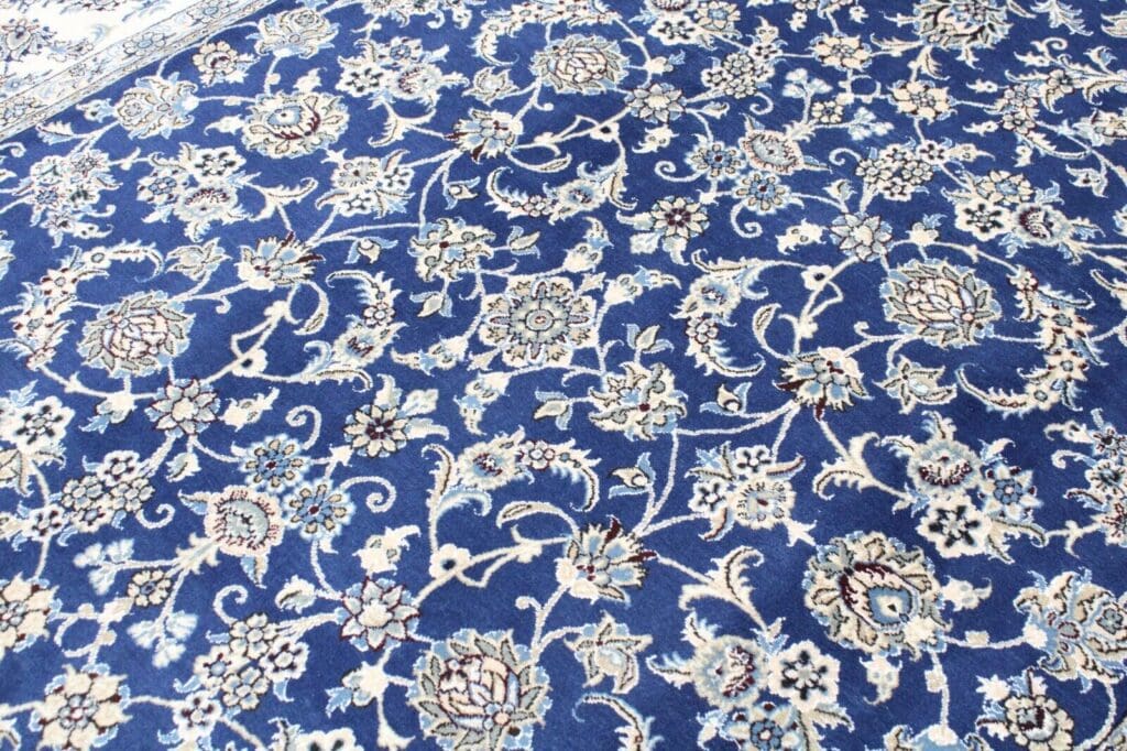 Perserteppich Nain 344 x 246 cm Wolle handgeknüpft