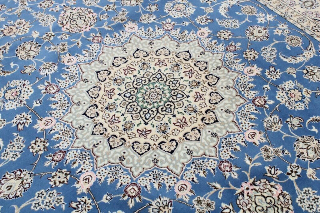 Perserteppich Nain 356 x 252 cm Seide handgeknüpft