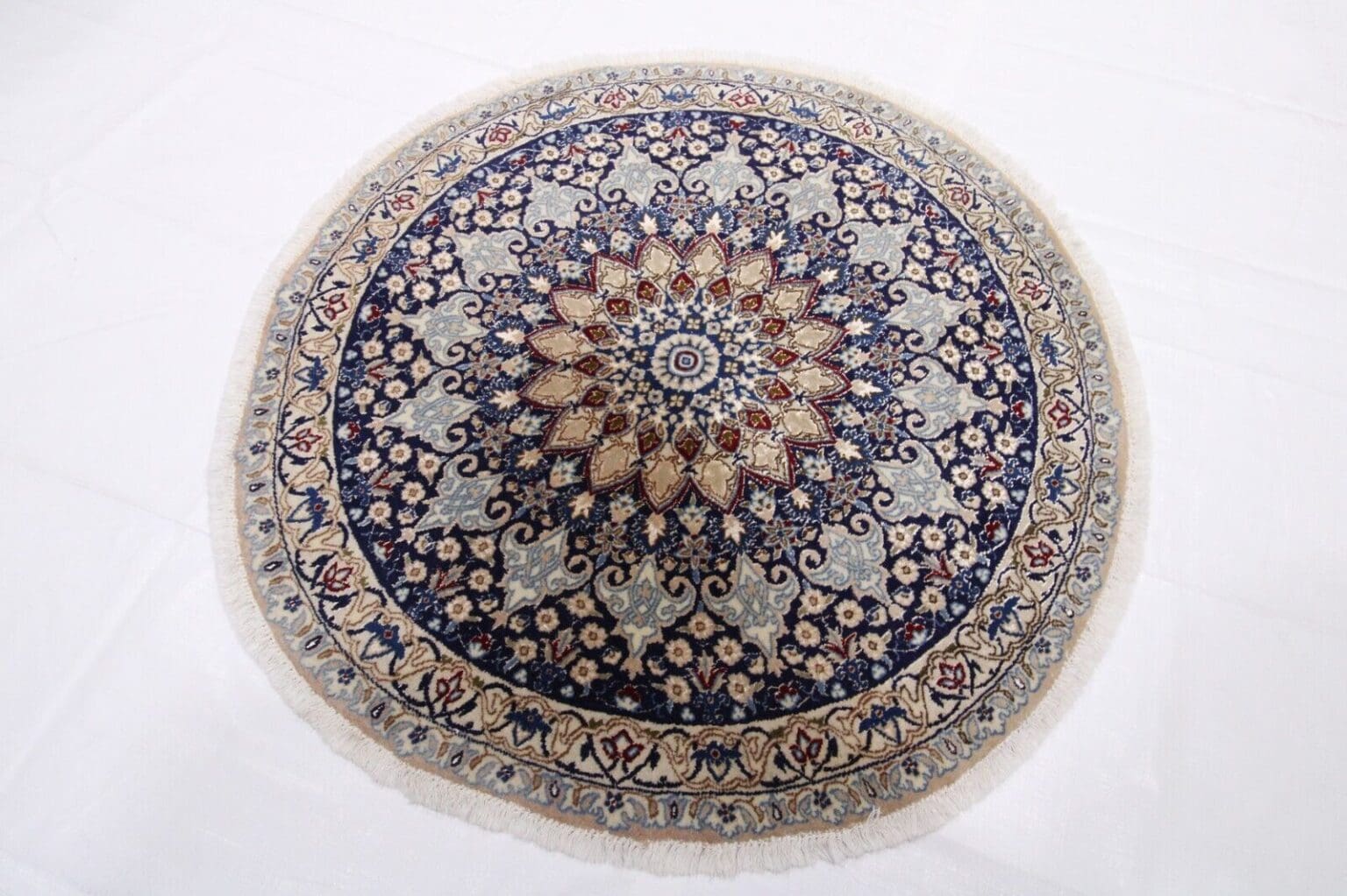 perserteppich-nain-9la-105x105-cm-seide-handgeknupft-100-handarbeit Perserteppich Nain 9La 105 x 105 cm Seide handgeknüpft
