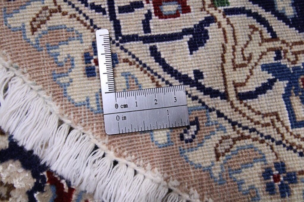 perserteppich-nain-9la-105x105-cm-seide-handgeknupft-100-handarbeit-4 Perserteppich Nain 9La 105 x 105 cm Seide handgeknüpft
