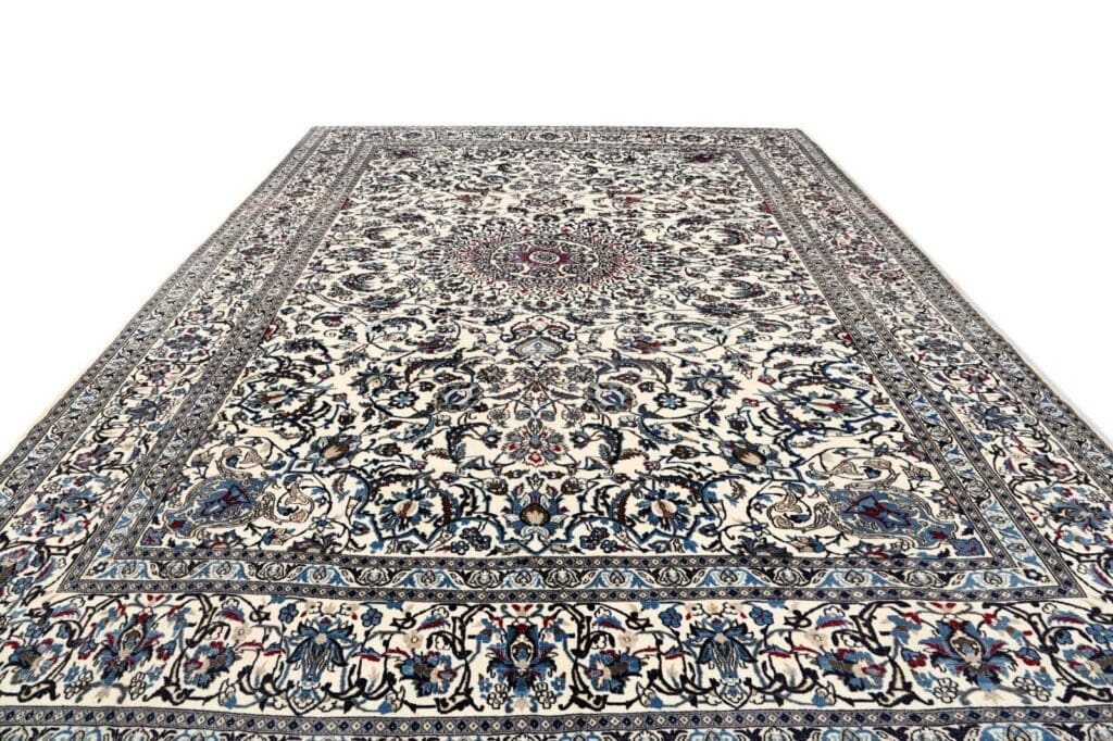 Perserteppich Nain 390 x 297 cm Seide handgeknüpft