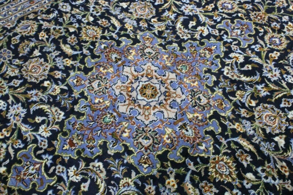 Perserteppich Keshan 396 x 300 cm Wolle handgeknüpft