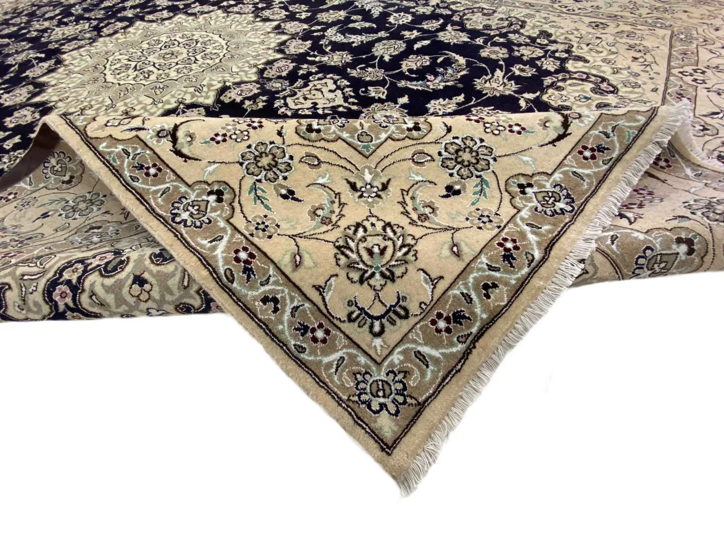 Perserteppich Nain 347 x 249 cm Wolle handgeknüpft