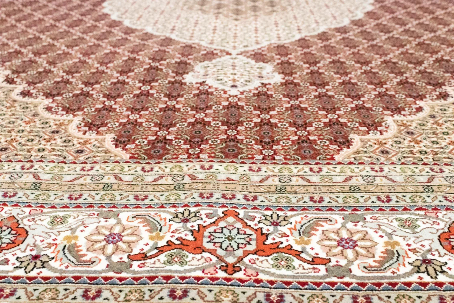 Orientteppich Täbris 306 x 249 cm Wolle-Seide handgeknüpft