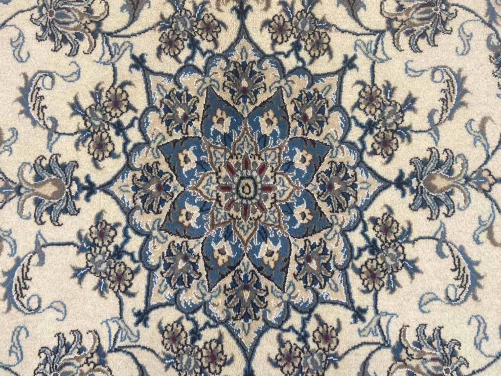 Perserteppich Nain 260 x 170 cm Wolle handgeknüpft