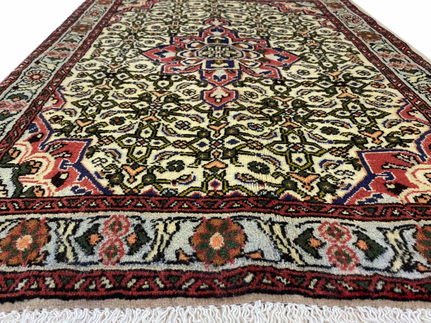 Perserteppich Bidjar 110 x 77 cm Wolle handgeknüpft