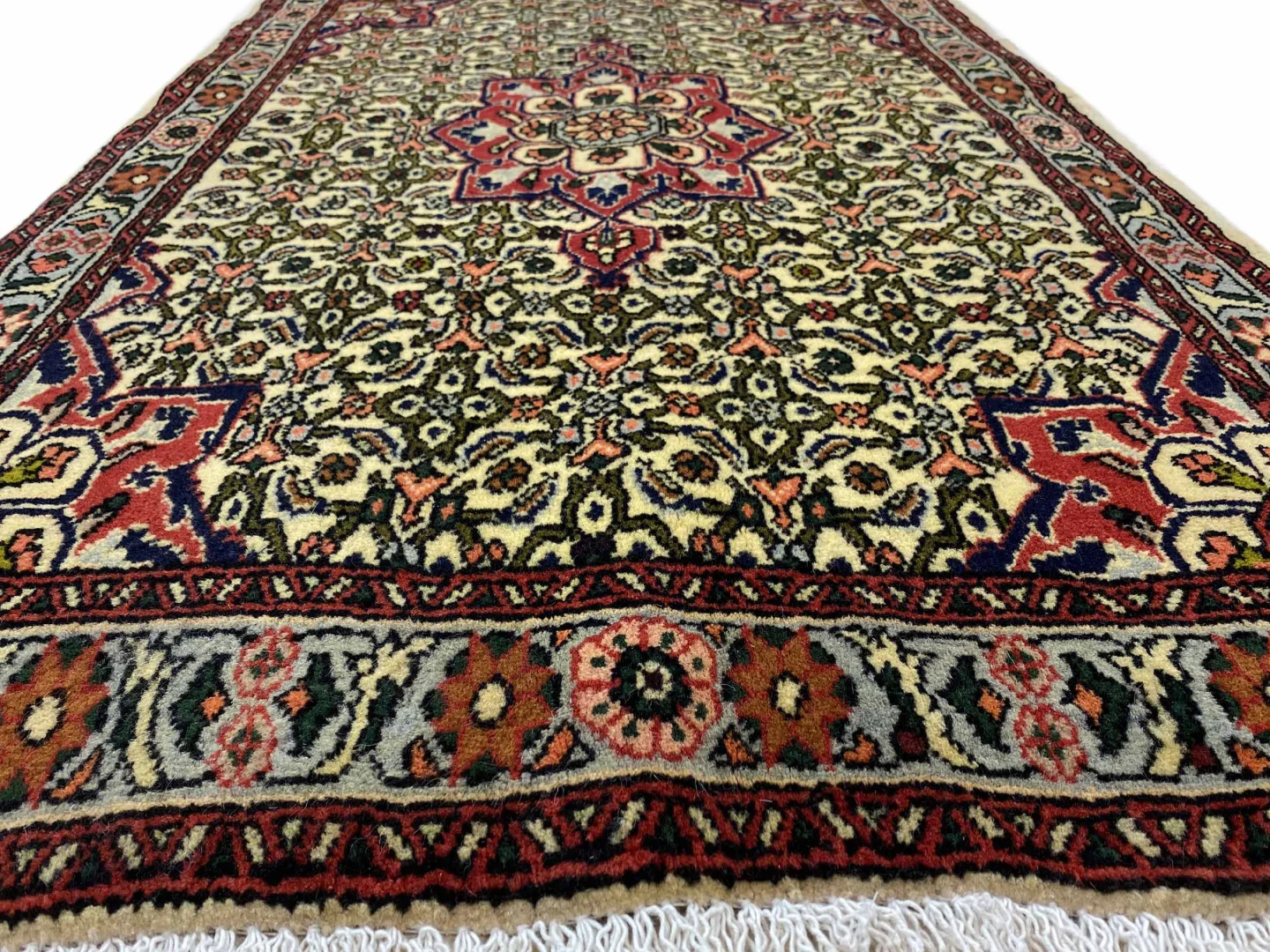 Perserteppich Bidjar 122 x 80 cm Wolle handgeknüpft