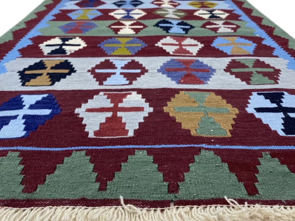 Orientteppich Fars 137 x 98 cm Wolle handgewebt