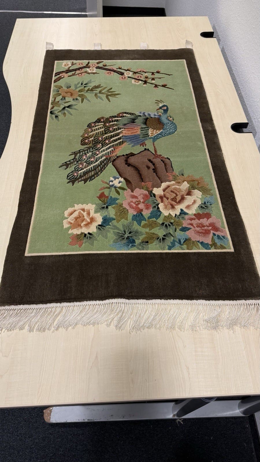 orientteppich-125-x-70-cm-aus-reiner-seide-handgeknupft-3d-effekt-1 Orientteppich 125 x 70 cm Seide handgeknüpft