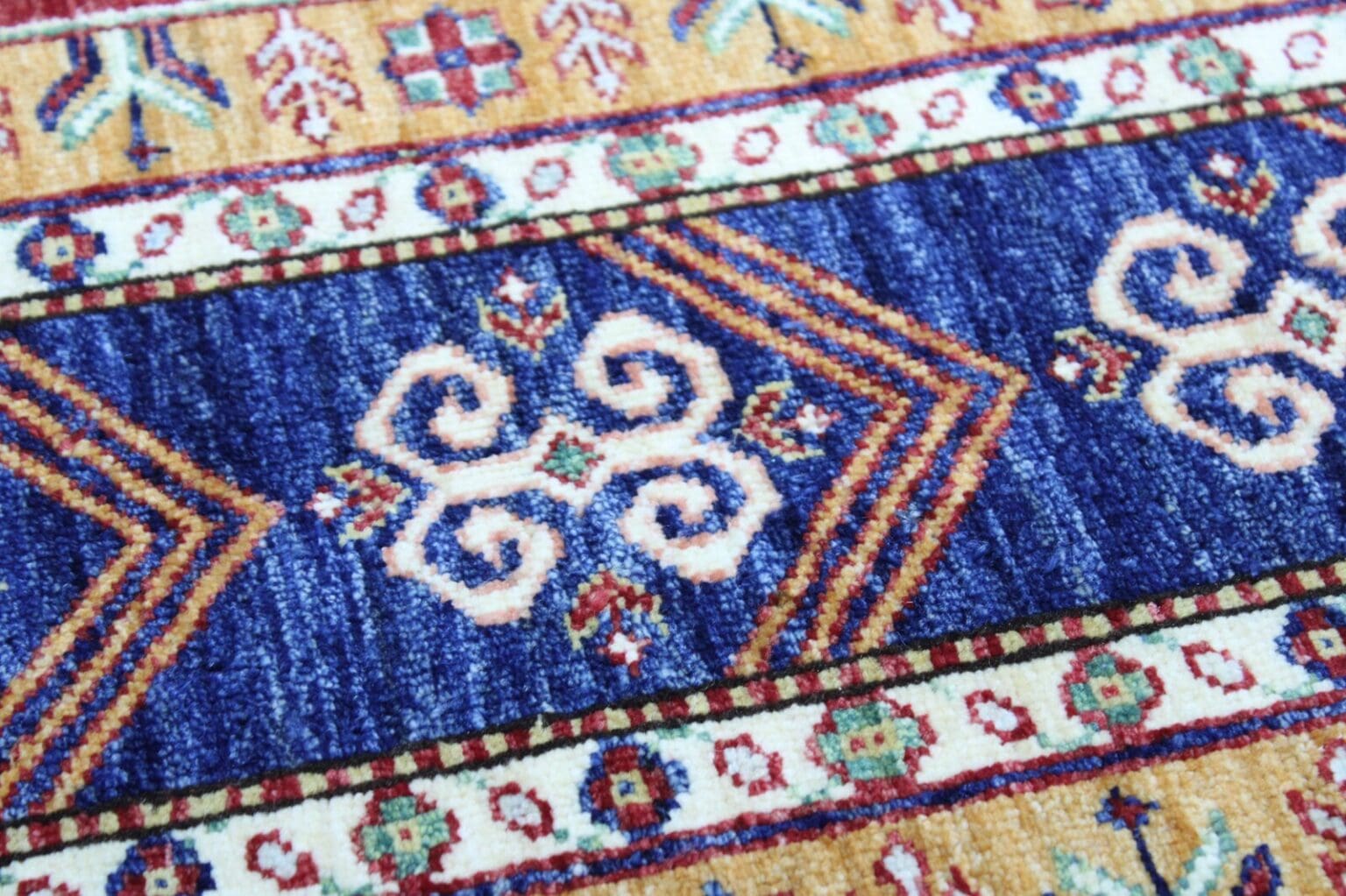 Orientteppich Pakistan 206 x 147 cm Wolle handgeknüpft