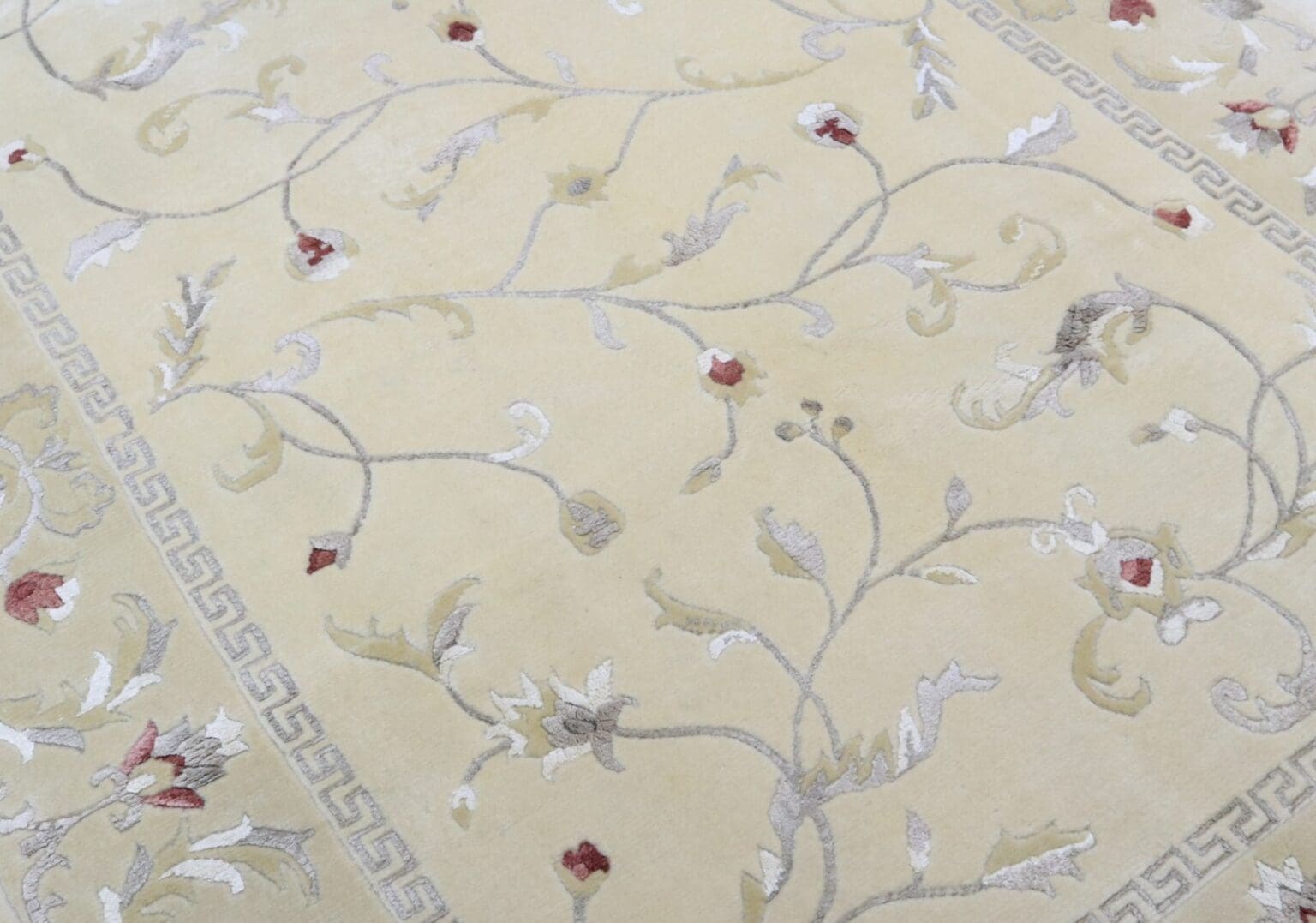 nepal-handgeknupfter-orientteppich-240x170-cm-mit-seide-5 Orientteppich Nepal 240 x 170 cm Wolle handgeknüpft