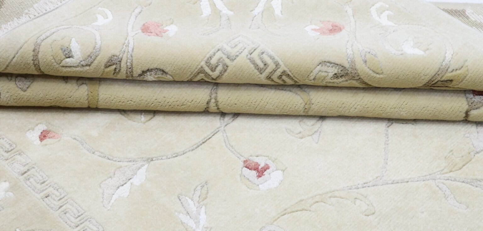 nepal-handgeknupfter-orientteppich-240x170-cm-mit-seide-9 Orientteppich Nepal 240 x 170 cm Wolle handgeknüpft