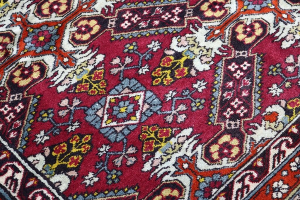 antiker-shirvan-teppich-230x170-cm-handgeknupft-50-jahre-alt-6 Orientteppich Shirvan 230 x 170 cm Wolle handgeknüpft