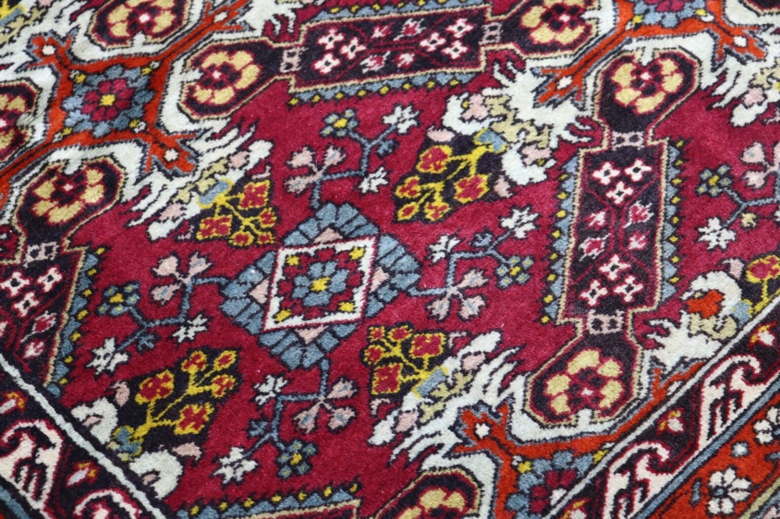 antiker-shirvan-teppich-230x170-cm-handgeknupft-50-jahre-alt-6 Orientteppich Shirvan 230 x 170 cm Wolle handgeknüpft