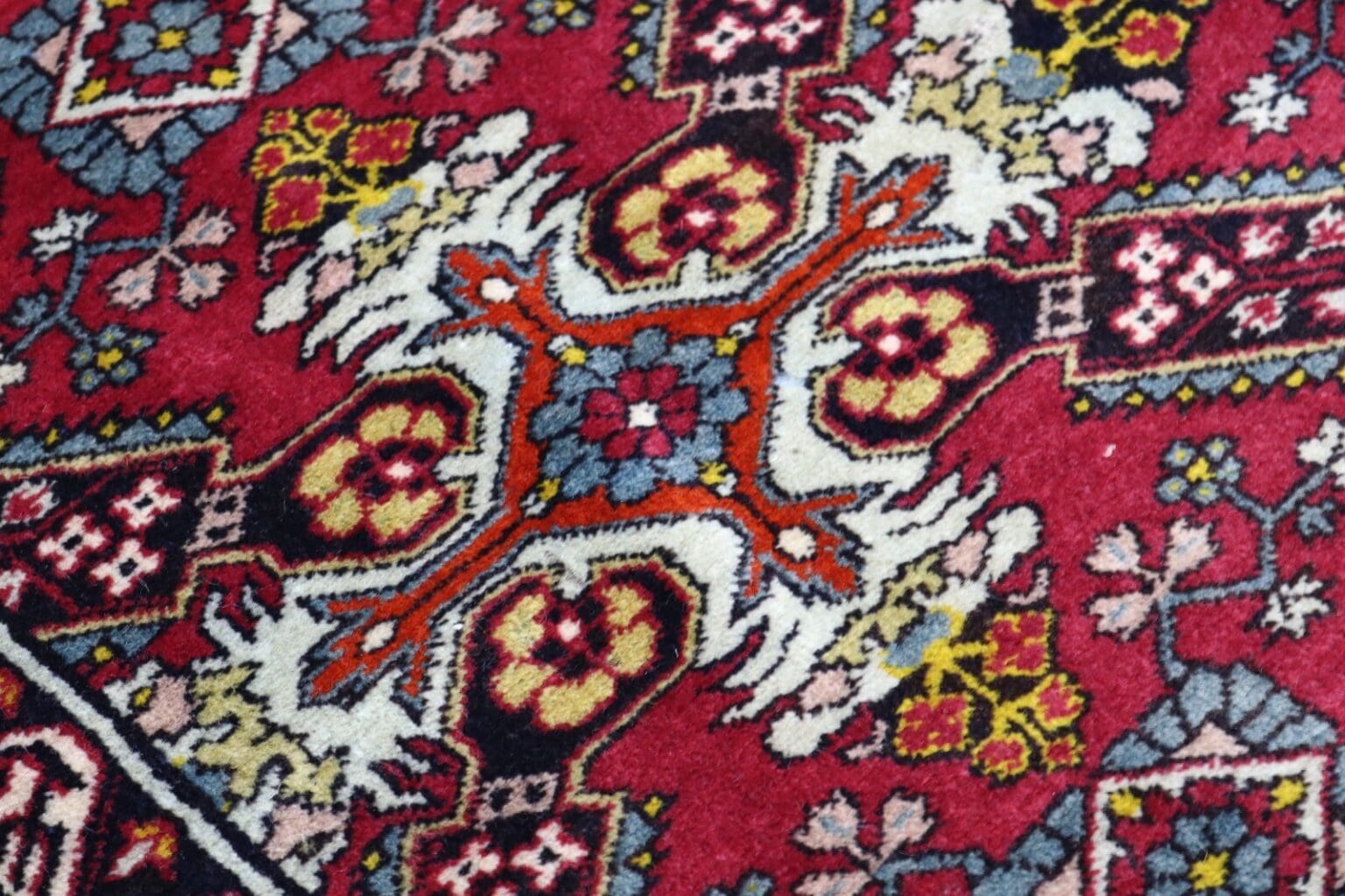 antiker-shirvan-teppich-230x170-cm-handgeknupft-50-jahre-alt-7 Orientteppich Shirvan 230 x 170 cm Wolle handgeknüpft