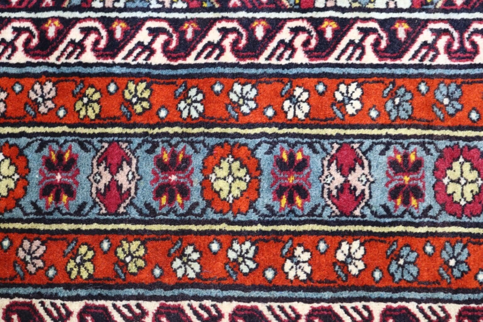 antiker-shirvan-teppich-230x170-cm-handgeknupft-50-jahre-alt-8 Orientteppich Shirvan 230 x 170 cm Wolle handgeknüpft