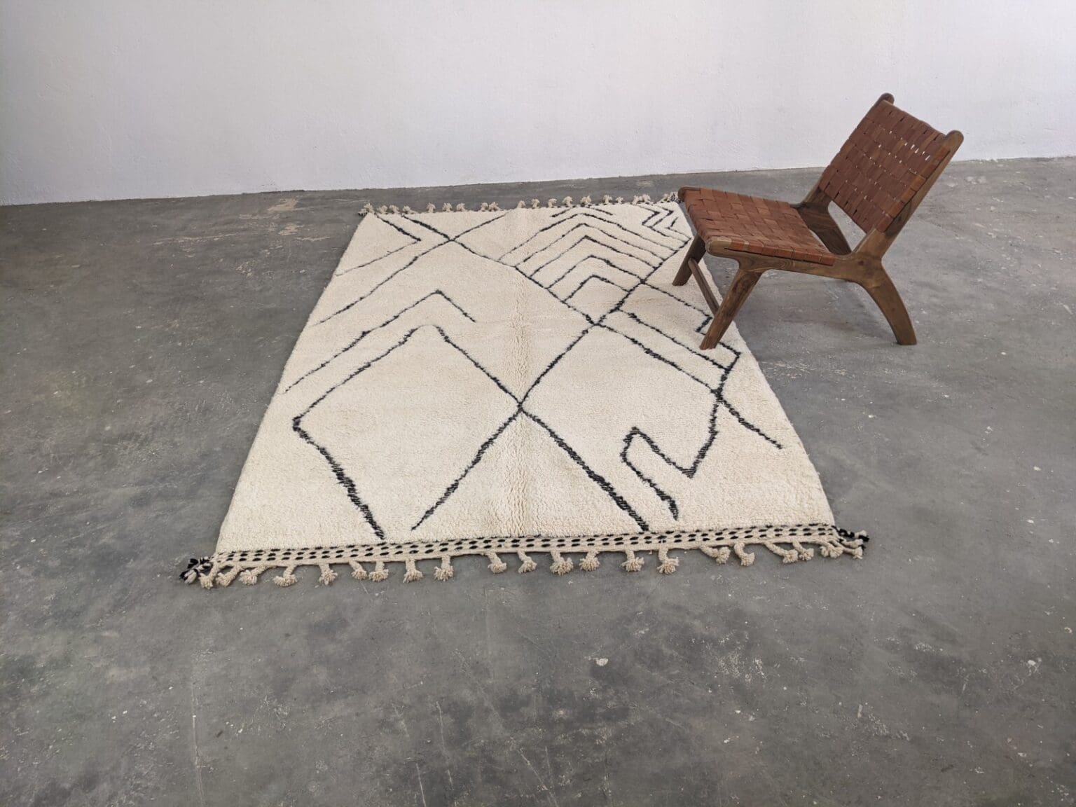 Orientteppich Berber 270 x 165 cm Wolle handgeknüpft