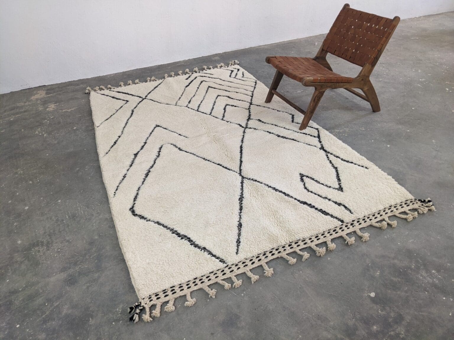 Orientteppich Berber 270 x 165 cm Wolle handgeknüpft