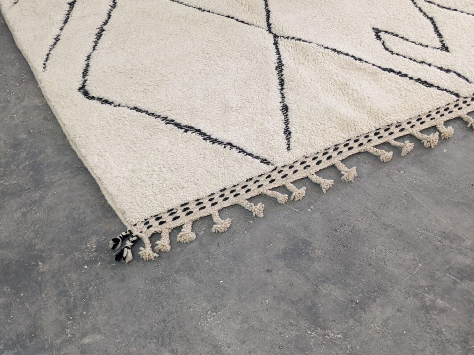 Orientteppich Berber 270 x 165 cm Wolle handgeknüpft