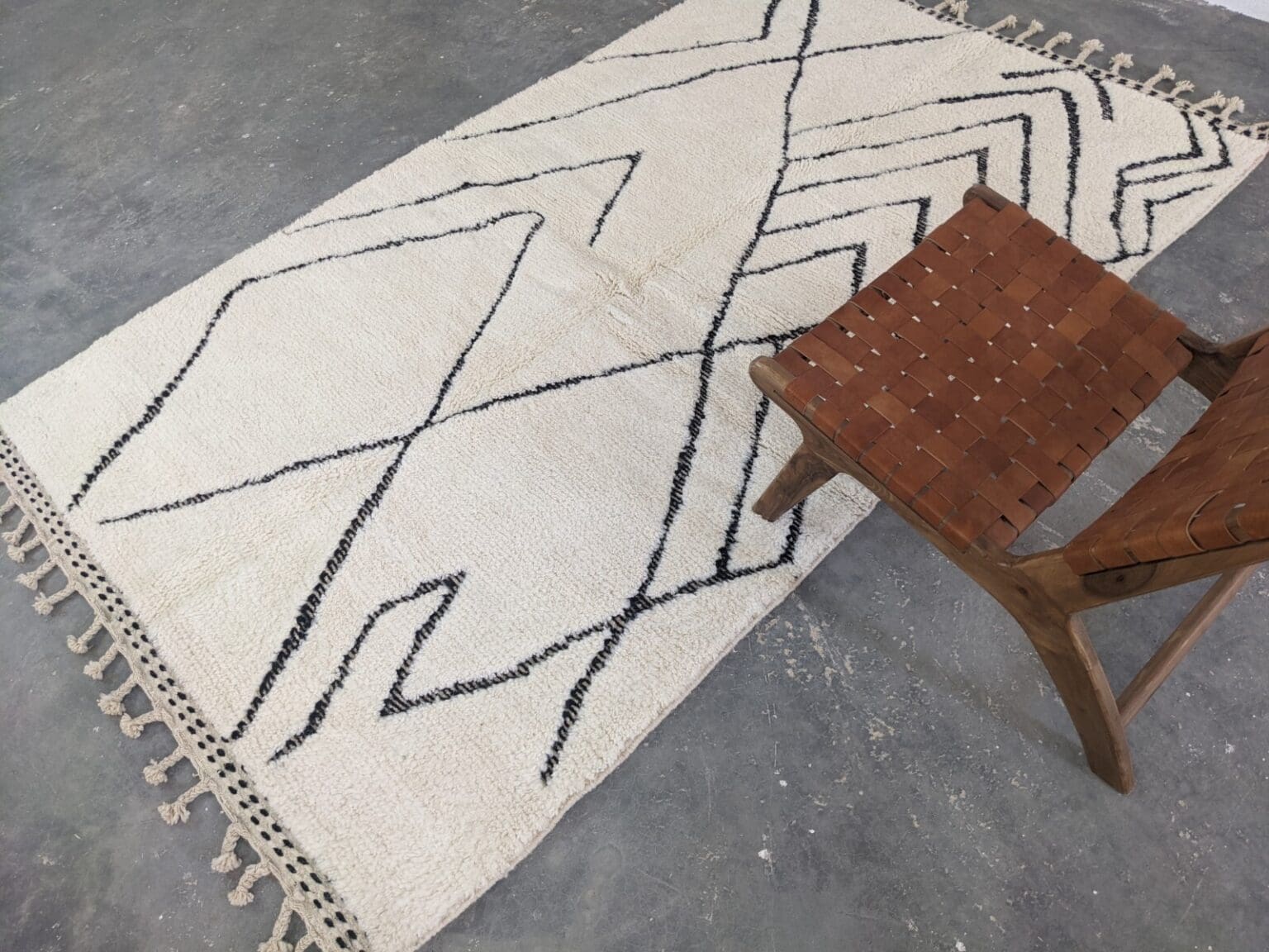 Orientteppich Berber 270 x 165 cm Wolle handgeknüpft