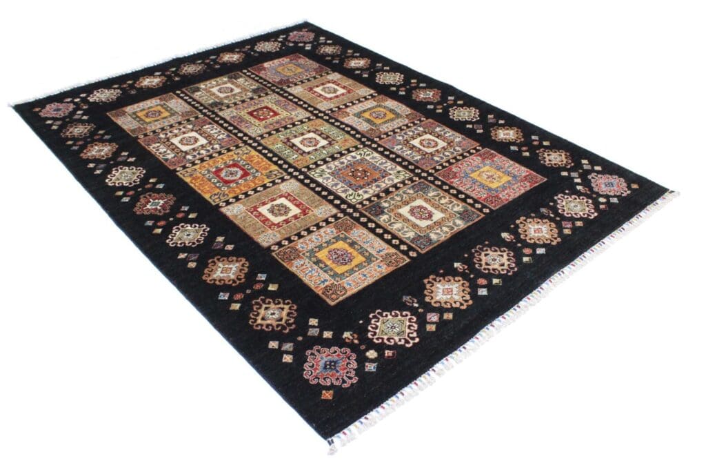Orientteppich Pakistan 236 x 178 cm Wolle handgeknüpft