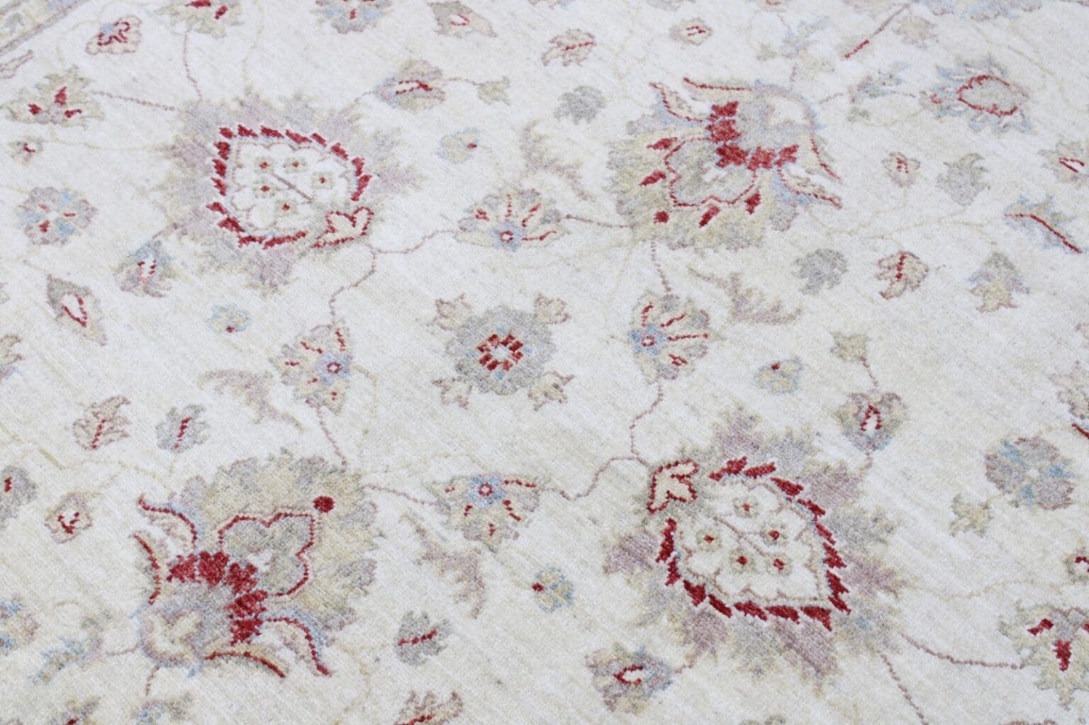Orientteppich Pakistan 243 x 174 cm Wolle handgeknüpft