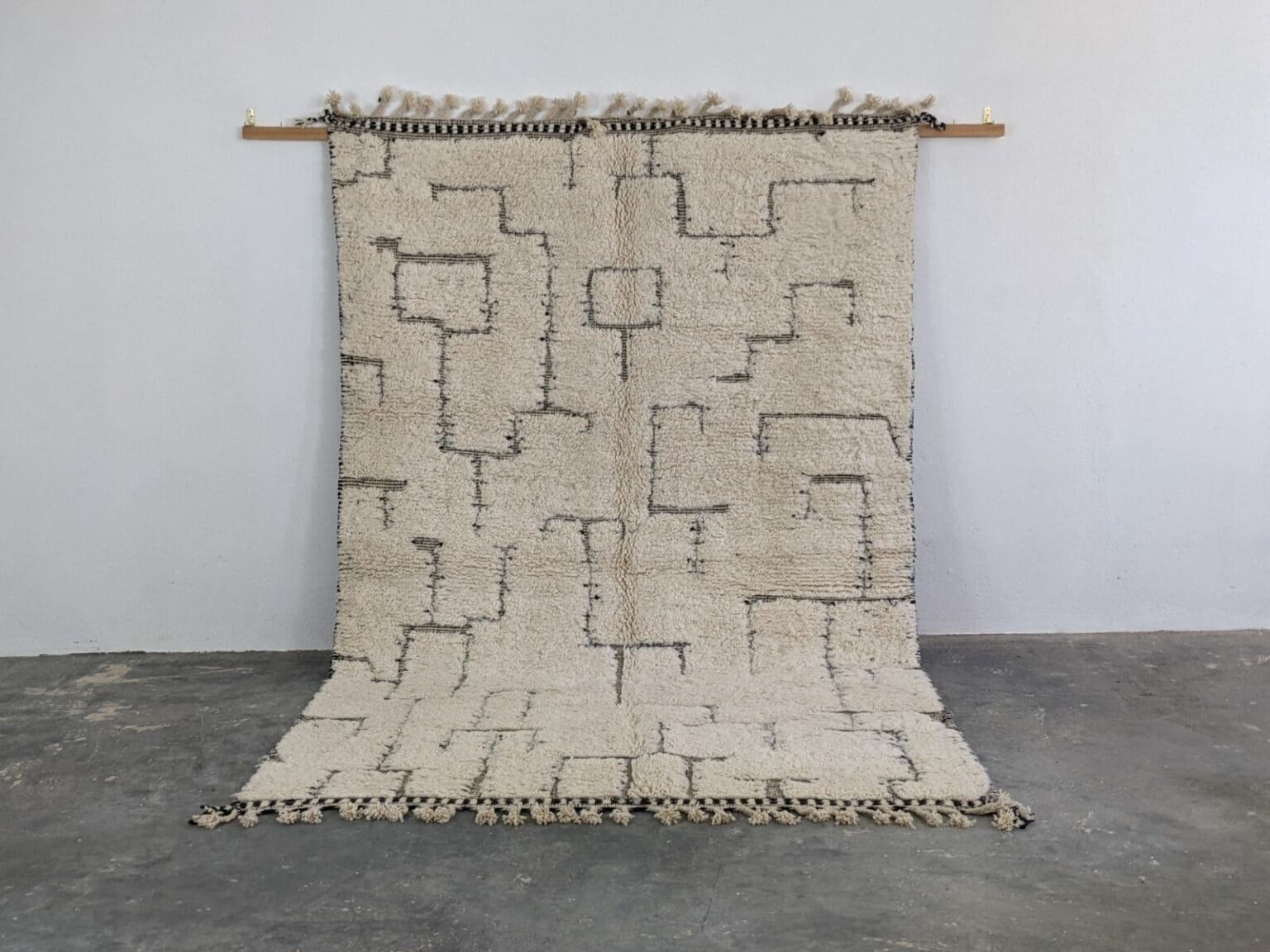 Orientteppich Beni Ourain 305 x 210 cm Wolle handgeknüpft