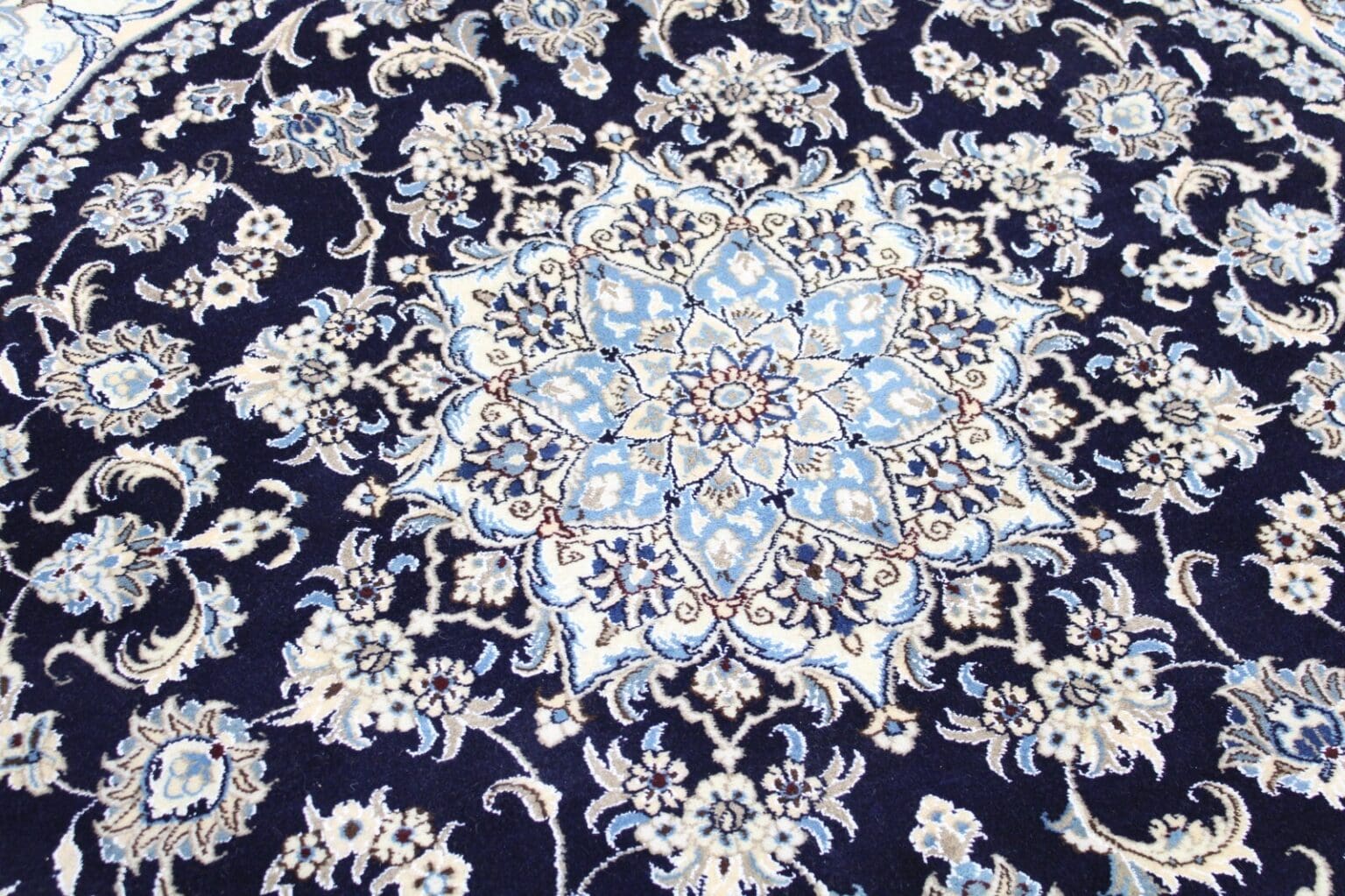 Perserteppich Nain Kaschmir 200 x 200 cm Wolle handgeknüpft